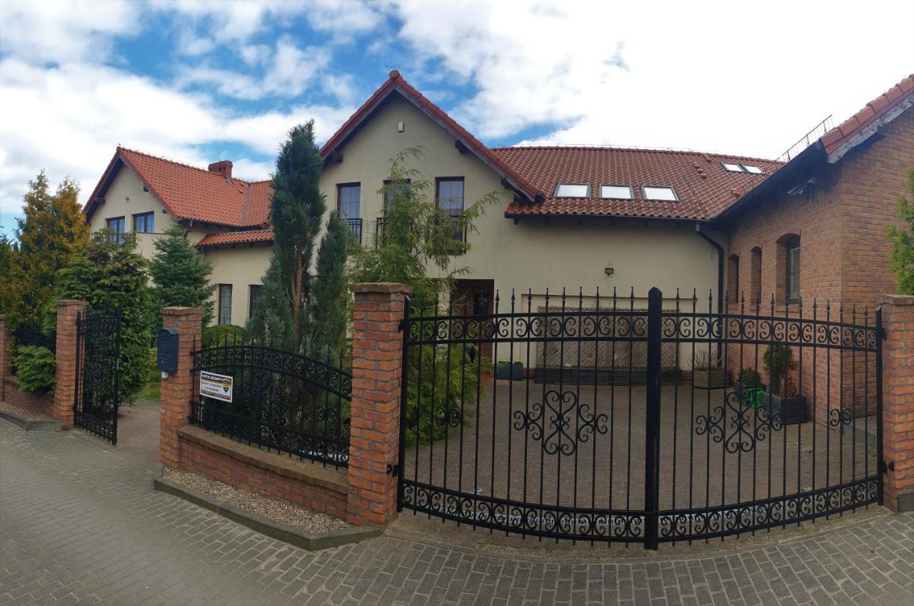 Villa Mechelinka 梅彻林基 外观 照片