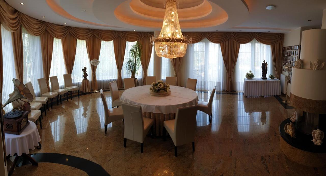 Villa Mechelinka 梅彻林基 外观 照片